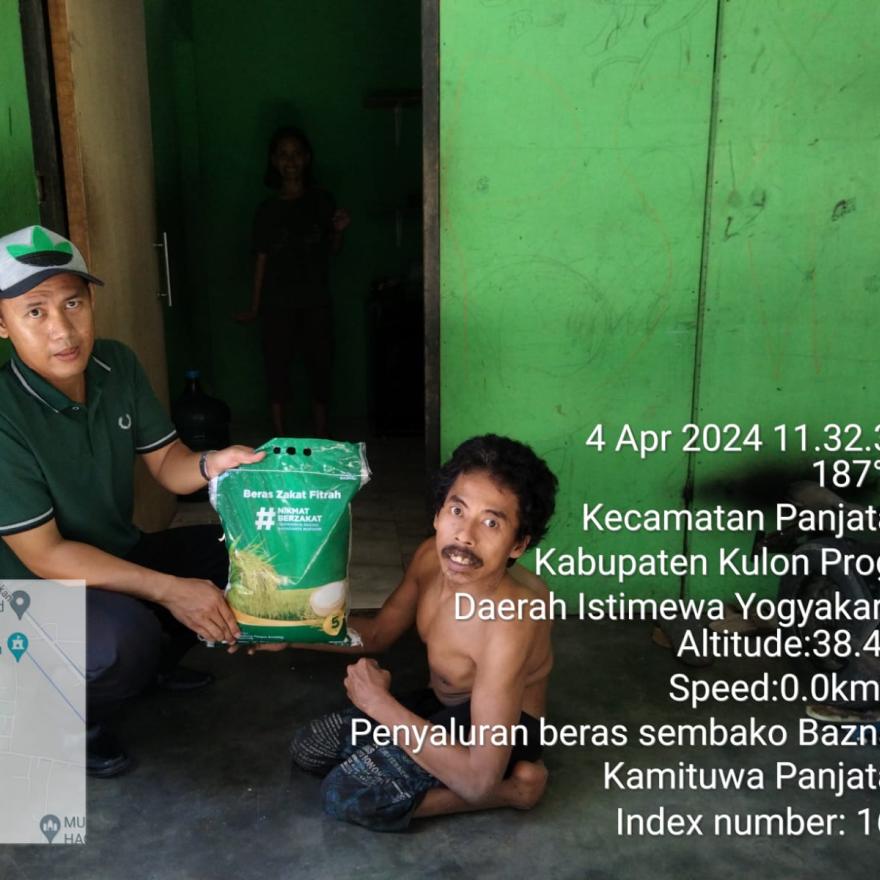 Penyaluran Bantuan Beras dari Baznas Kabupaten Kulon Progo